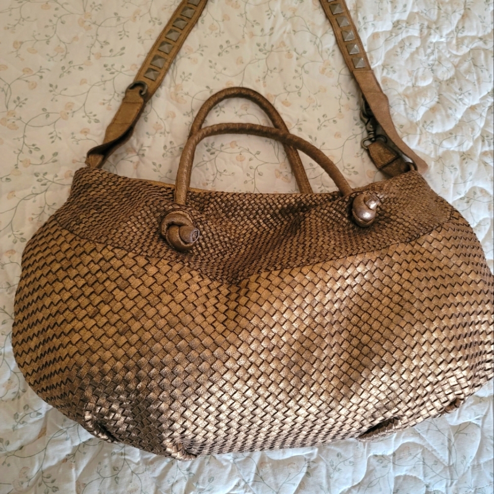 Montserat De Lucca shoulder (or crossbody) handbag. Never used.